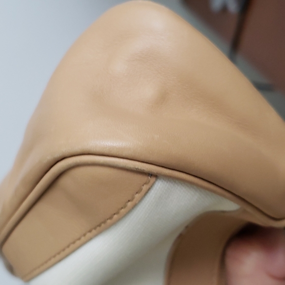 Gucci Canvas/Calfskin Leather Baguette in Cream and Beige - Picture 13 of 14